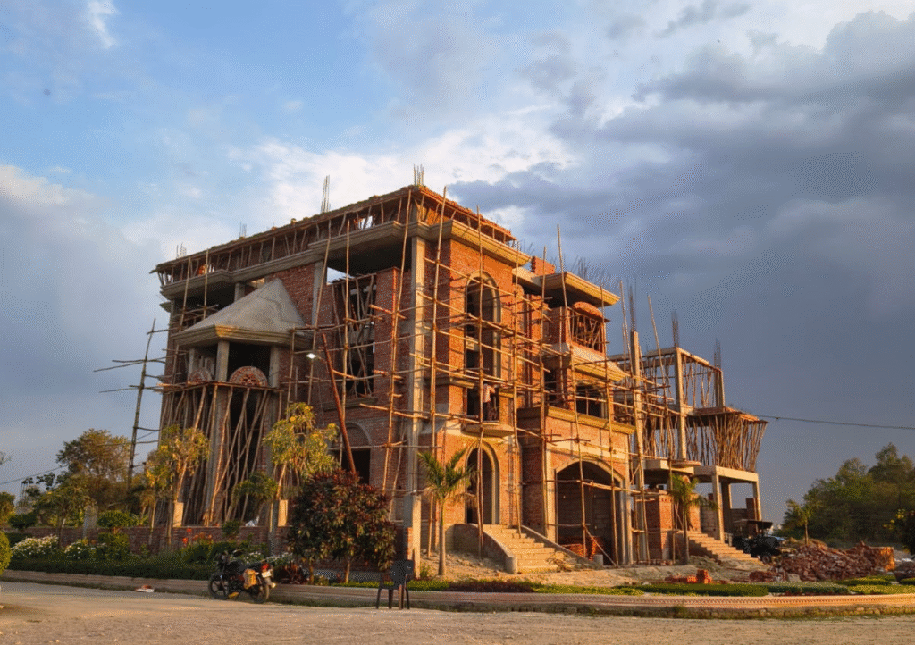 Buy Property in Lucknow